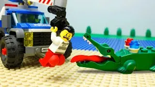 Thumbnail: LEGO Excavator and crane trucks - Police Train Safari Adventure Fail