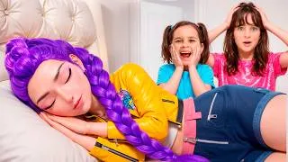 Thumbnail: Help Calm Baby Dolls Quietly - Pacifier, Bottle & Bedtime Routine 🍼🌙