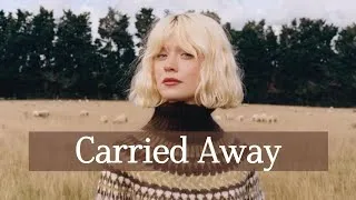 Thumbnail: Maisie Peters - Carried Away (Lyrics)