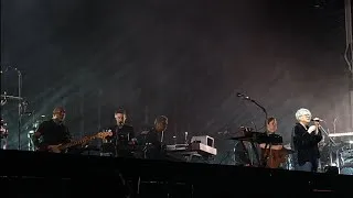 Thumbnail: Massive Attack, Elizabeth Fraser - Teardrop (Live at Tecate Pal' Norte 2025)