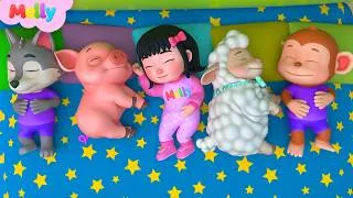Thumbnail: Ten in the Bed 😴 | Newborn Baby | Melly Nursery Rhymes & Kids Songs