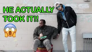 Thumbnail: Giving $1000 to the Homeless (Acting like a Dealer)