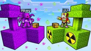 Thumbnail: JJ RADIOACTIVE vs Mikey DARK Skyblock Battle in Minecraft! Maizen