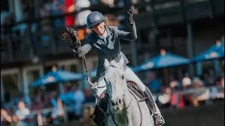 Thumbnail: Horse losses bridle mid competition! Harriet biddick silver lift hickstead. Full vid 4K #horsefail