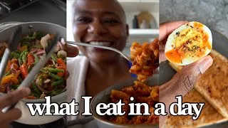 Thumbnail: PROTEIN PASTA, CYCLOSPORA VEGGIES, and THAI BASIL BEEF 😋 || STRUGGLE COOKING + MUKBANG + ASMR VIBES