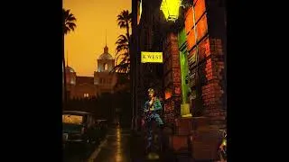 Thumbnail: Eagles / David Bowie • Hotel California / Moonage Daydream