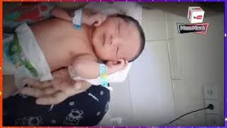 Thumbnail: breastfeeding vlog time with beautiful mom menit /124