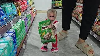 Thumbnail: So smart! Baby monkey xuka and her aunt went shopping at the supermarket.