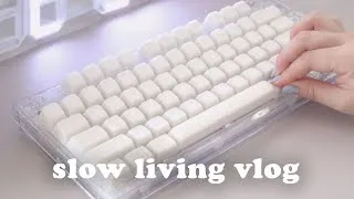Thumbnail: My new milky keycaps, how to take a break after work 🎮