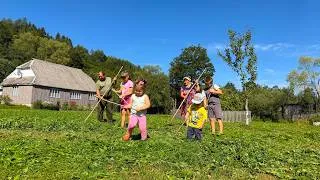 Thumbnail: 🍂 Autumn Village Life in the Carpathians | Grandpa Tolya Makes Hay & Grandma Olya Cooks