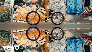 Thumbnail: Mr. Confuse - Spinning Around