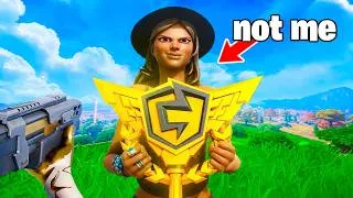 Thumbnail: I Went Undercover as a GIRL Until I Get CUAGHT...