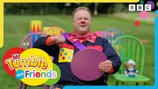 Thumbnail: Taking the bus | Mr Tumble and Friends