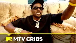 Thumbnail: Antonio Brown Has 22 Seats At The Dining Table 🍽 MTV Cribs