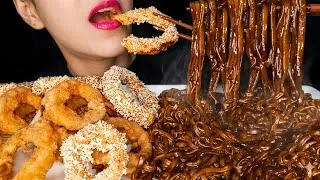 Thumbnail: ASMR EATING BLACK BEAN NOODLES, CRISPY ONION RINGS | EATING SHOW | MUKBANG COCO #foryou 