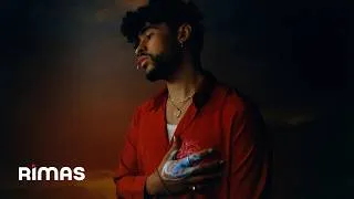 Thumbnail: BAD BUNNY - Se Acabó (feat. SHAKIRA) [Music Video]