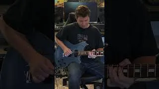 Thumbnail: Wolfgang Van Halen's EVH Signature Guitar
