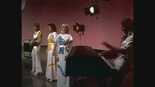 Thumbnail: ABBA - SOS  (Omkrin Et Flygelg 1975) Good Quality