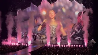 Thumbnail: Ariana Grande - Into You | Live in Montreal - 07-28-2026