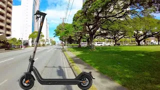 Thumbnail: E-Scooter Ride Honolulu - Niu KQi3 Pro