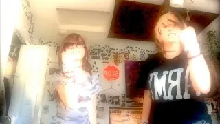 Thumbnail: army of two (real)