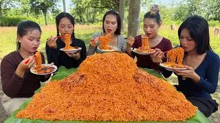Thumbnail: Amazing cooking yummy spicy noodle chicken mushroom and egg recipe | countryside noodle cooking