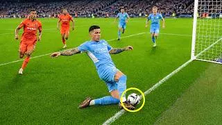 Thumbnail: Top 20 Superhuman Moments In Football
