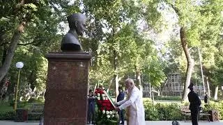 Thumbnail: PM Modi Pays Tribute to Lal Bahadur Shastri at Shastri Memorial in Tashkent | 30 August 2026