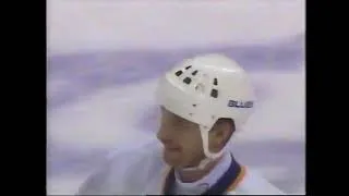 Thumbnail: Wayne Gretzky's goal against Whalers, march 1996