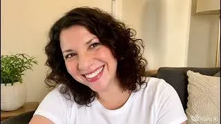 Thumbnail: Amanda Flores laughing