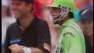 Thumbnail: NZ Cricket  1992-93 Season Review part 1
