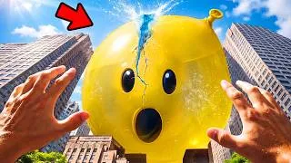 Thumbnail: Giant VERITY WATER BALLOON Pops.. in Roblox!