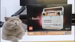 Thumbnail: LEGO Retro Radio Build | Vintage Style, Modern LEGO
