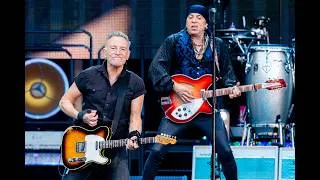 Thumbnail: Bruce Springsteen & The E Street Band - Magic Tour 2008 - Crew Video