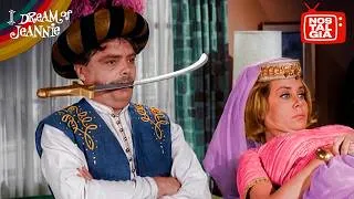 Thumbnail: Roger Thinks Ordinary Magicians are His Brand-New Genies! | I Dream of Jeannie (Bill Daily)