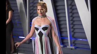 Thumbnail: Selma Blair révèle dans son autobiographie avoir été violée « plusieurs fois »