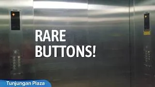 Thumbnail: NO PASSENGER LIFTS AT THIS PART OF TUNJUNGAN PLAZA, BUT...
