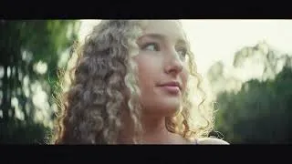 Thumbnail: Artistic Model Photoshoot BTS 25: Maya A.