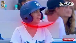 Thumbnail: MLB Players React in Disbelief to Ball Girl's Amazing Catch