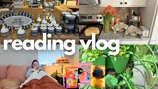 Thumbnail: a cozy summer week reading romantasy and rom coms! ⚔️💕📖 READING VLOG
