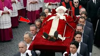 Thumbnail: Famous Spiritual & Political Icons Open Casket Funerals