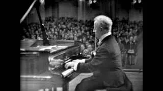 Thumbnail: Rubinstein plays Schumann: Fantasiestück op. 12 no. 1 "Des Abends" (live, correct pitch, HQ)