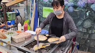 Thumbnail: Amazing Vietnamese Rice Paper Pizza Making of Ho Chi Minh City | Vietnam Street Food