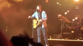 Thumbnail: Jordan Davis "Slow Dancing in a Parking Lot" CMA Fest - 6/7/2019