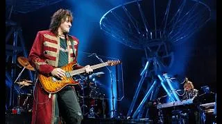 Thumbnail: Bon Jovi - Undivided (Charlotte 2003)