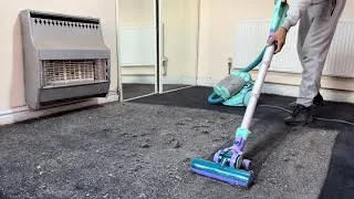 Thumbnail: Dyson DC11 Allergy vacuum cleaner - [Performance Testing]