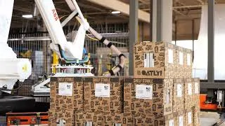 Thumbnail: Robotic case palletizing system | PASCO® and ABB Robotics