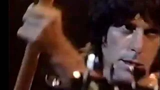 Thumbnail: Lady Gaga 'Bad Romance' featuring Jeff Beck