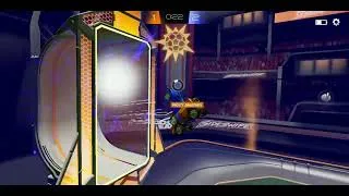Thumbnail: Rocket League Sideswipe - move and run with the ball #Shorts