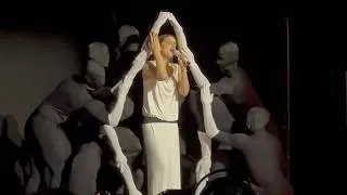 Thumbnail: La Perla, Rosalía.